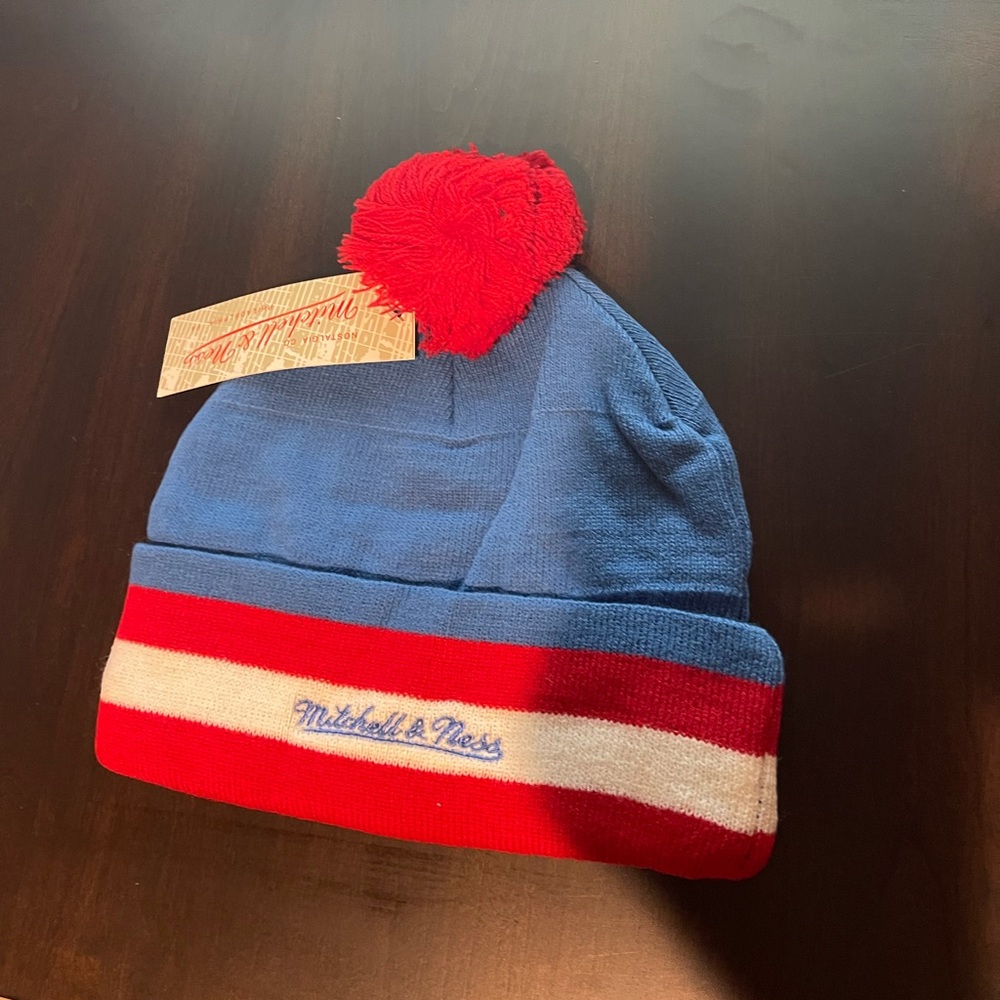 (NEW) Mitchell and Ness Retro New York Giants Beanie